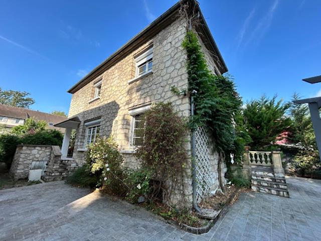 Vente Villa 5 pièces 167 m2 Saint Gratien