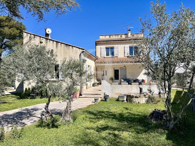 Vente Villa 5 pièces 167 m2 Saint Rémy de Provence
