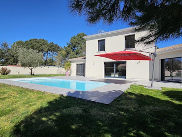 Vente Villa 5 pièces 169.38 m2 Les Mathes