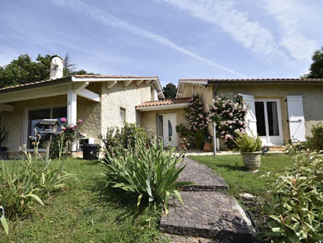 Vente Villa 5 pièces 170 m2 Bellegarde Poussieu