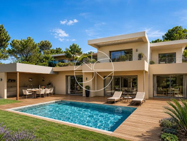 Vente Villa 5 pièces 170 m2 Le Lavandou