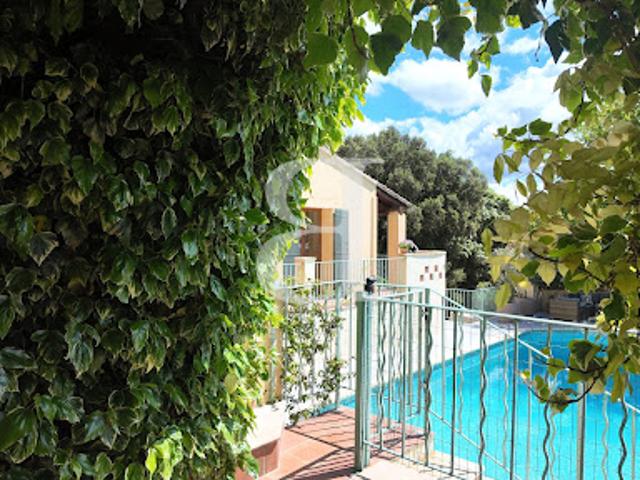 Vente Villa 5 pièces 170 m2 Mazan