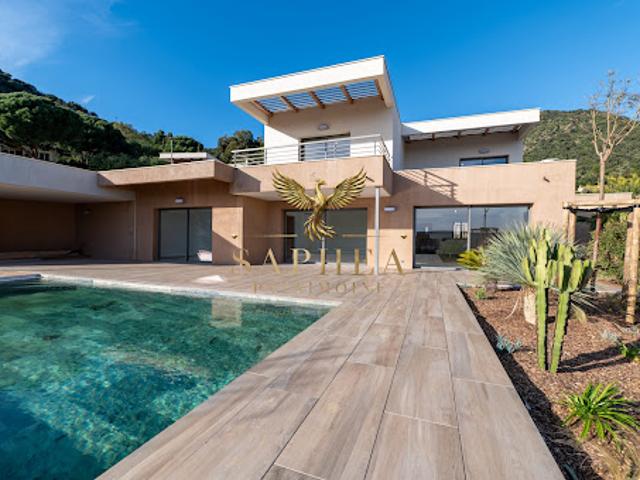 Vente Villa 5 pièces 171 m2 Le Lavandou