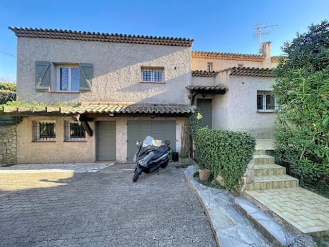 Vente Villa 6 pièces 186 m2 Vence