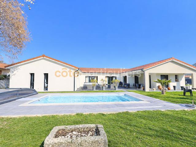 Vente Villa 5 pièces 195 m2 Coubon