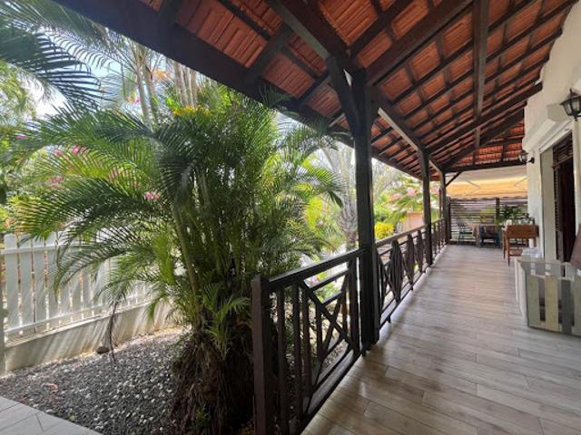 Vente Villa 5 pièces 195 m2 Le lamentin