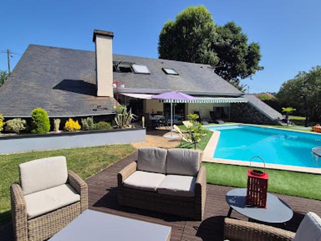 Vente Villa 5 pièces 200 m2 Aussevielle