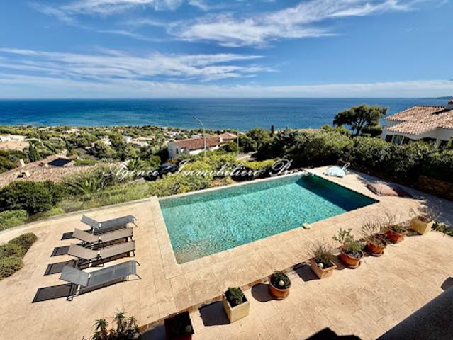 Vente Villa 5 pièces 200 m2 Les issambres
