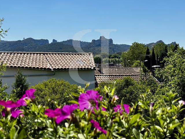 Vente Villa 5 pièces 202 m2 Saint Rémy de Provence