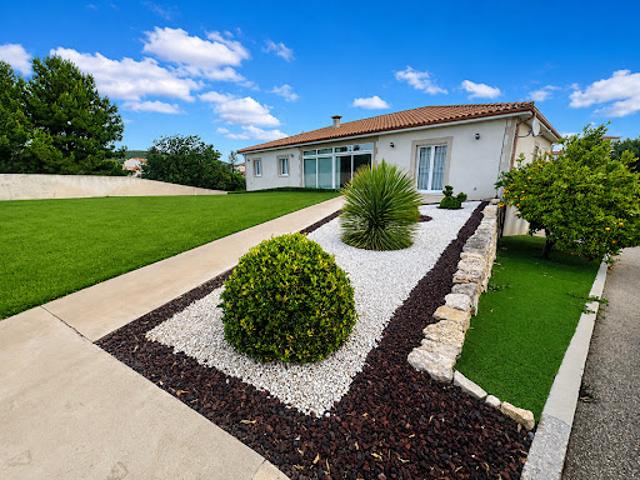 Vente Villa 5 pièces 208 m2 Bages