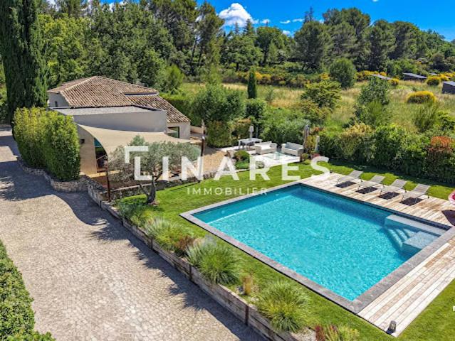 Vente Villa 5 pièces 210 m2 Aix en Provence