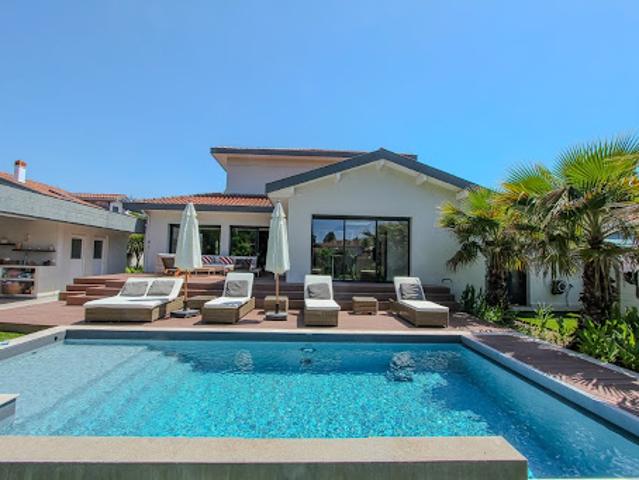 Vente Villa 5 pièces 230 m2 Anglet