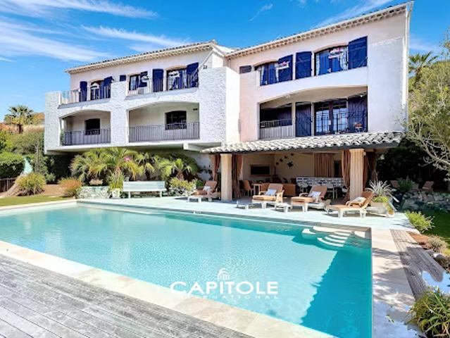 Vente Villa 5 pièces 231.79 m2 Le golfe juan