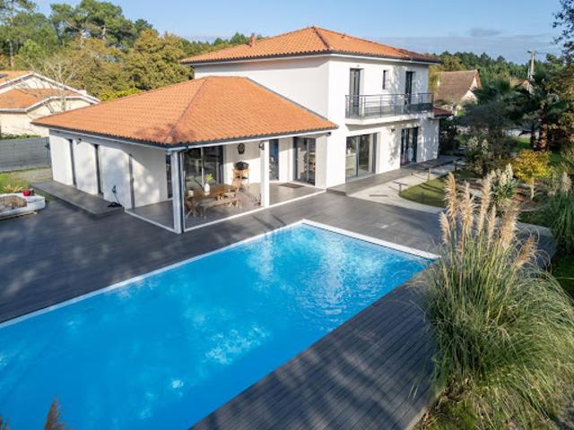 Vente Villa 5 pièces 239.21 m2 Biscarrosse