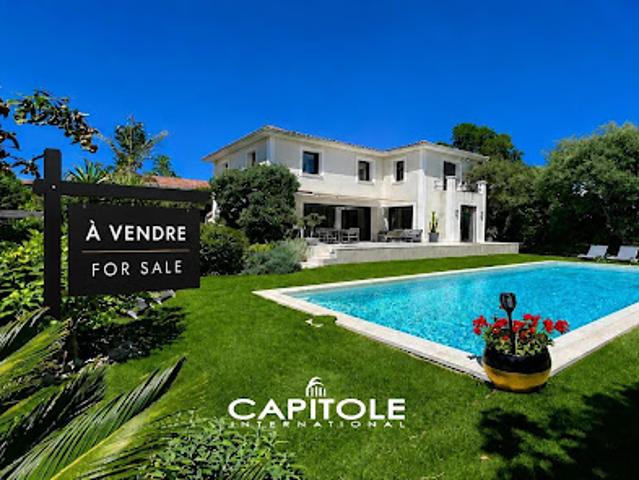 Vente Villa 5 pièces 247 m2 Antibes
