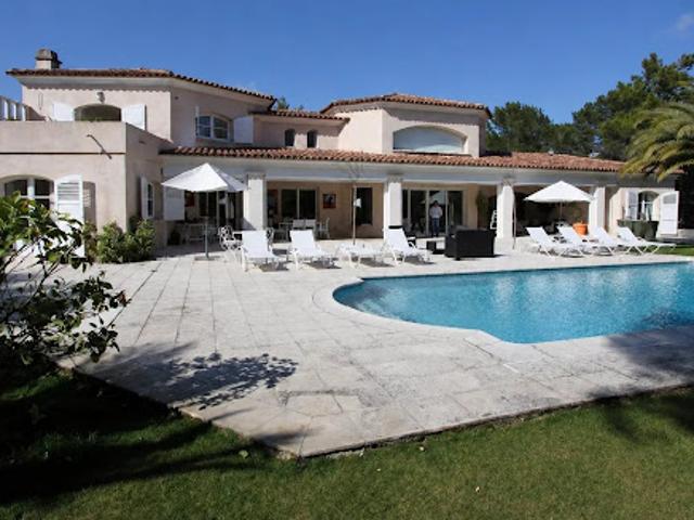 Vente Villa 5 pièces 250 m2 Mougins