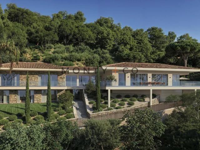 Vente villa 6 chambres vue mer dans un domaine privé a Grima. 586m² Grimaud