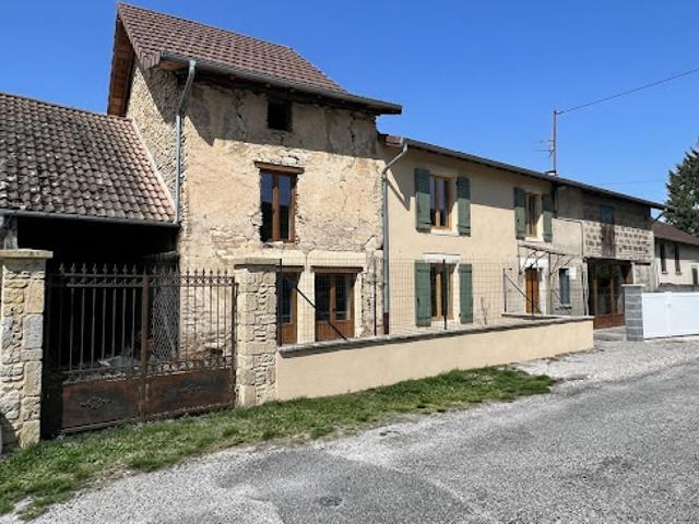 Vente Villa 6 pièces 100 m2 Crémieu