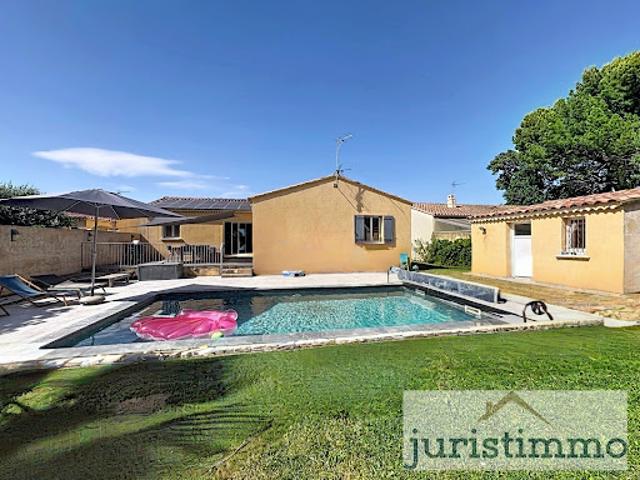 Vente Villa 6 pièces 110 m2 Camaret sur Aigues