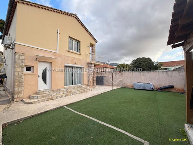 Vente Villa 6 pièces 114 m2 Toulon