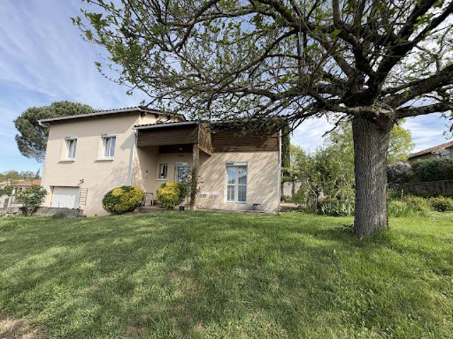 Vente Villa 6 pièces 113 m2 Figeac