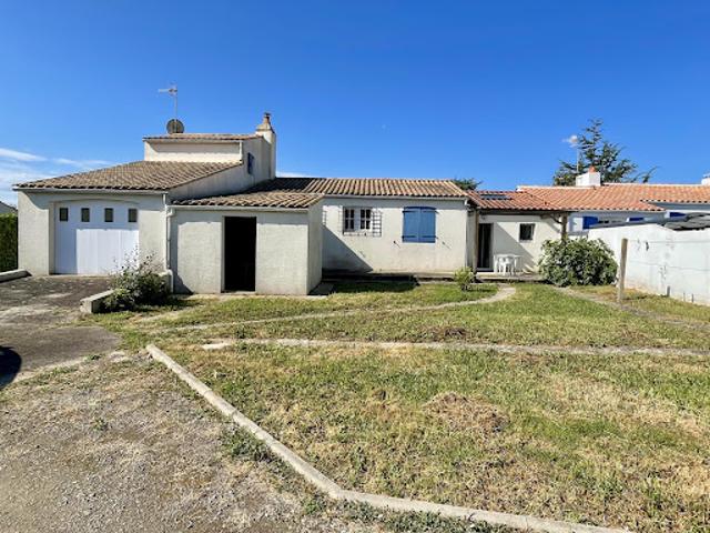 Vente Villa 6 pièces 119 m2 Saint Vincent sur Jard