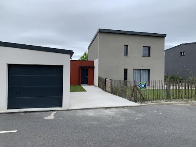 Vente Villa 6 pièces 125.5 m2 Saint Gilles