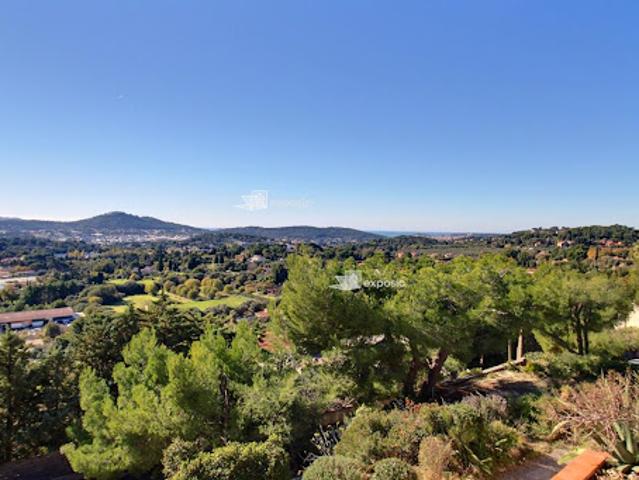 Vente Villa 6 pièces 130 m2 Ollioules