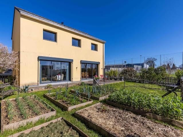 Vente Villa 6 pièces 131 m2 Gévezé