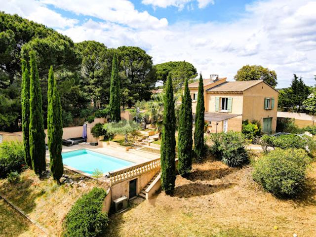 Vente Villa 6 pièces 131 m2 Uzès