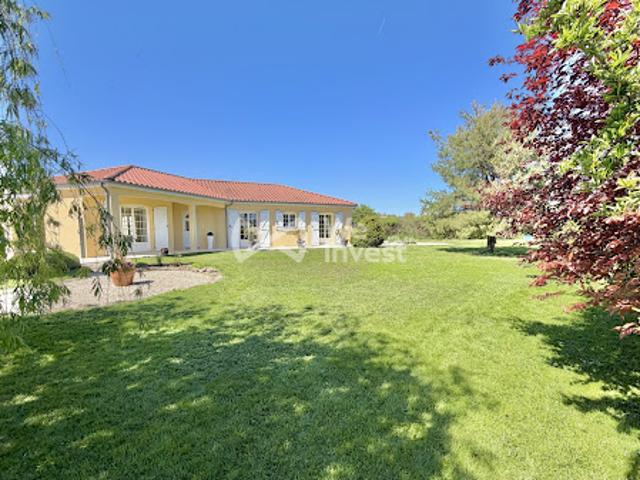Vente Villa 6 pièces 133.44 m2 Aigueperse