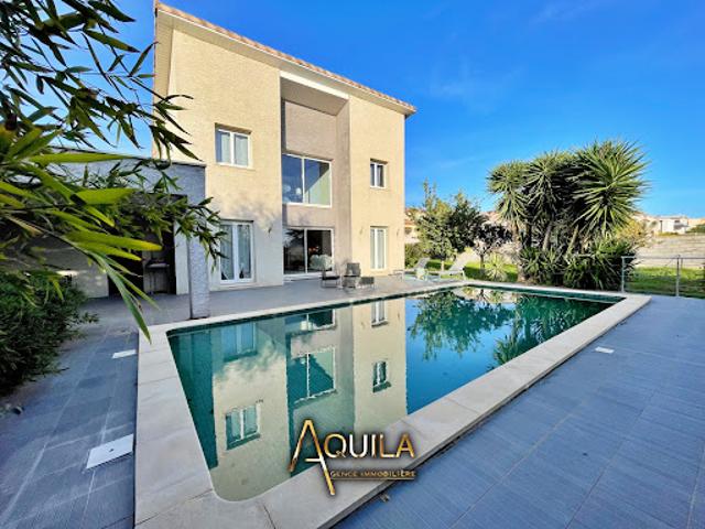 Vente Villa 6 pièces 135 m2 Beziers