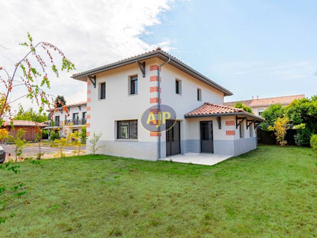 Vente Villa 6 pièces 140.59 m2 Villenave d'Ornon