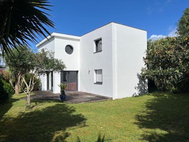 Vente Villa 6 pièces 140 m2 Larmor Plage