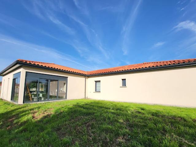 Vente Villa 6 pièces 140 m2 Pouilly lès Feurs