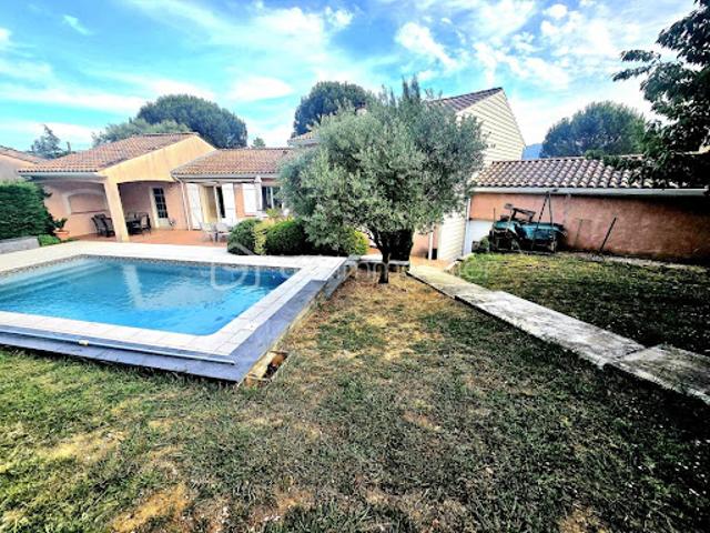 Vente Villa 6 pièces 140 m2 Payrin Augmontel