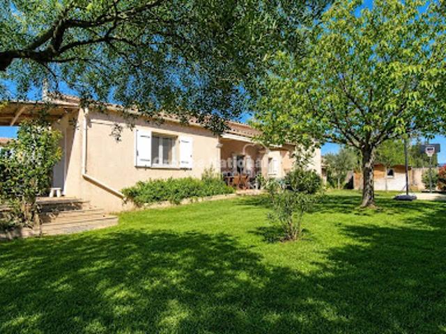 Vente Villa 6 pièces 145 m2 Le Thor