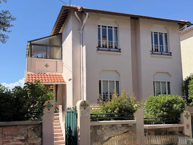 Vente Villa 6 pièces 145 m2 Toulon