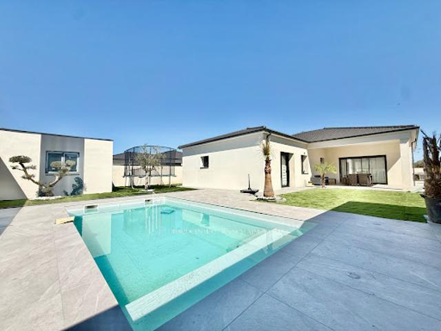 Vente Villa 6 pièces 146 m2 Saint Rambert d'Albon