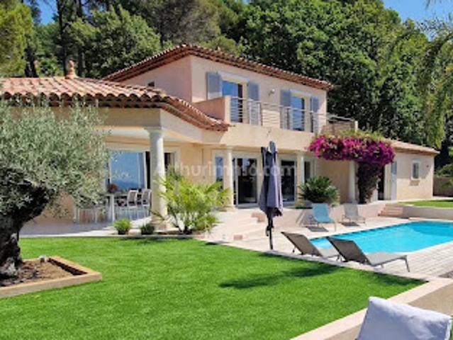 Vente Villa 6 pièces 147 m2 Draguignan