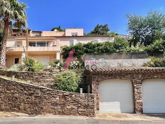 Vente Villa 6 pièces 150 m2 Cavalaire sur Mer