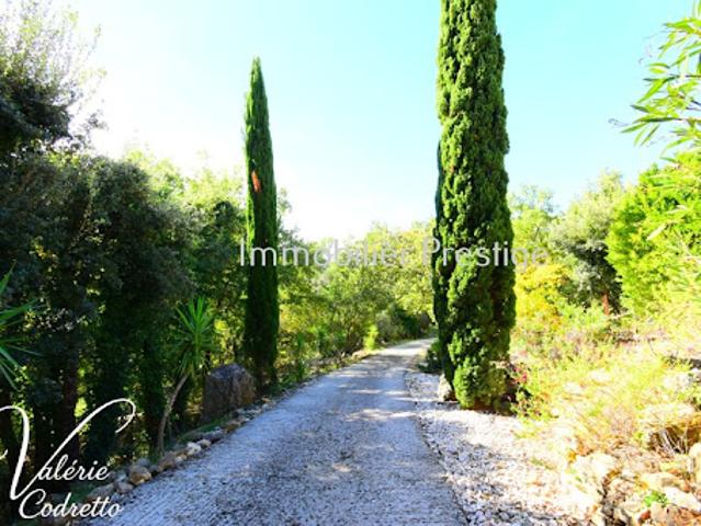 Vente Villa 6 pièces 150 m2 Néoules