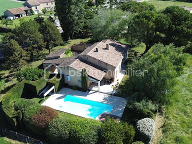 Vente Villa 6 pièces 150 m2 Pierrelatte