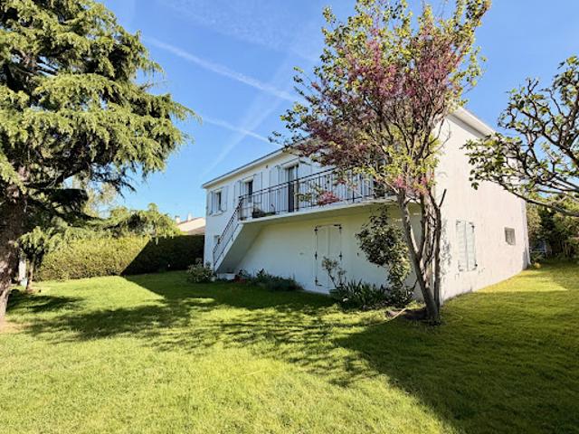 Vente Villa 6 pièces 150 m2 Reze