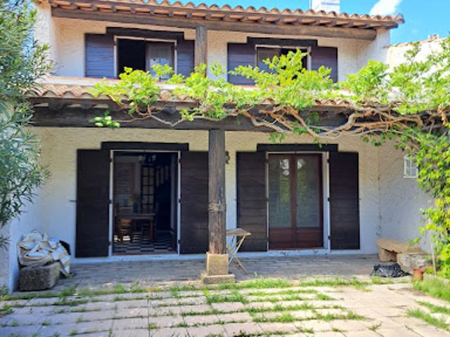 Vente Villa 6 pièces 151 m2 Saintes Maries de la Mer