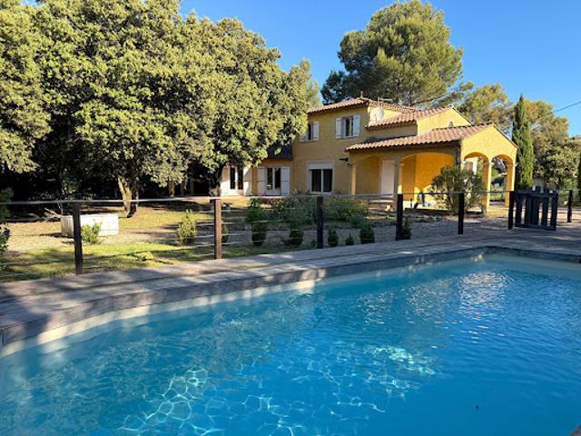 Vente Villa 6 pièces 152.89 m2 Mazan