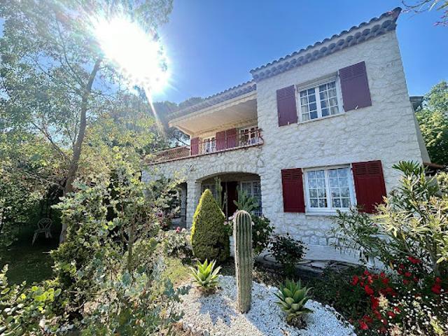 Vente Villa 6 pièces 155.14 m2 Vence