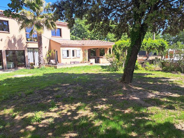 Vente Villa 6 pièces 155 m2 Avignon
