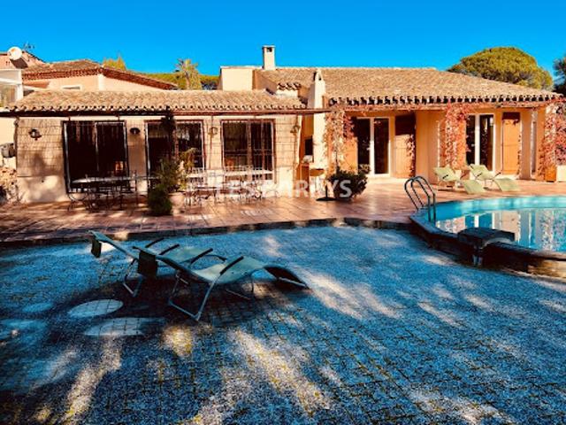 Vente Villa 6 pièces 155 m2 Gassin