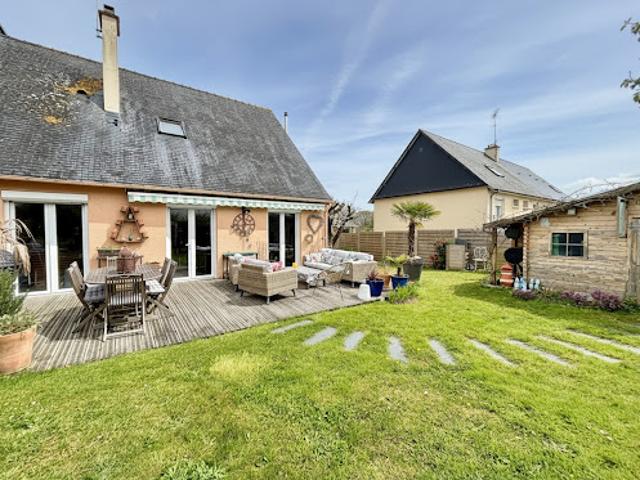Vente Villa 6 pièces 156 m2 Chartres de Bretagne